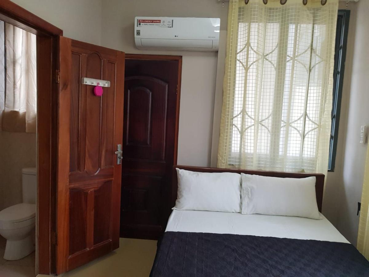 Queen'S Hill Lodge Gbawe Eksteriør bilde